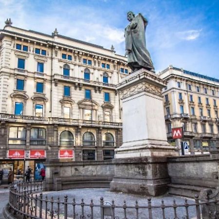 Piazza Duomo - Antico Appartamento Dell'800 Milão Exterior foto