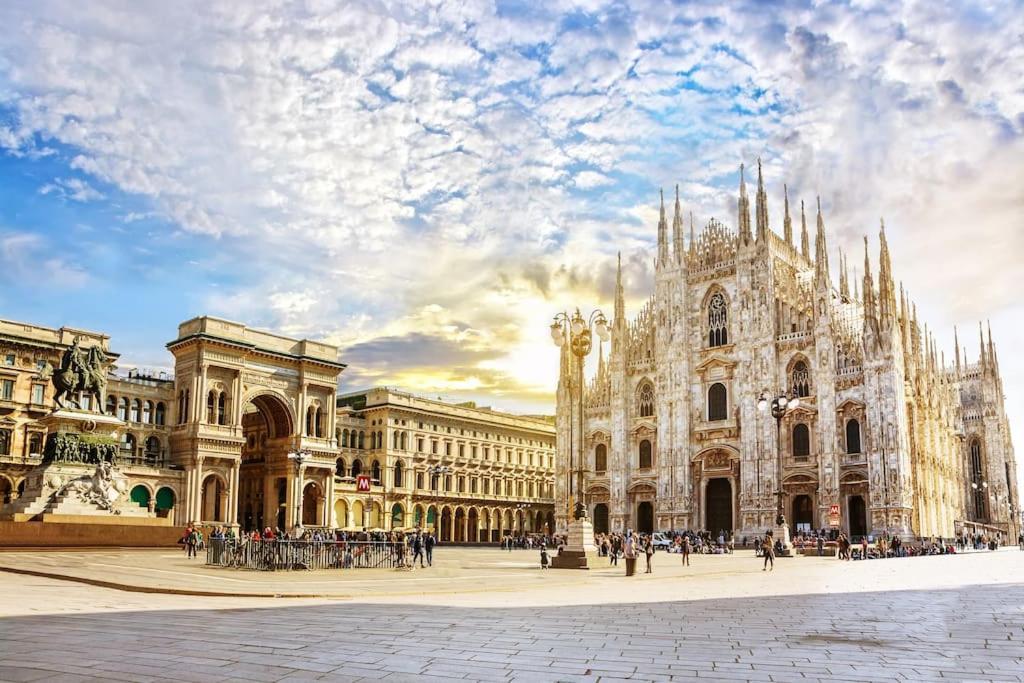 Piazza Duomo - Antico Appartamento Dell'800 Milão Exterior foto